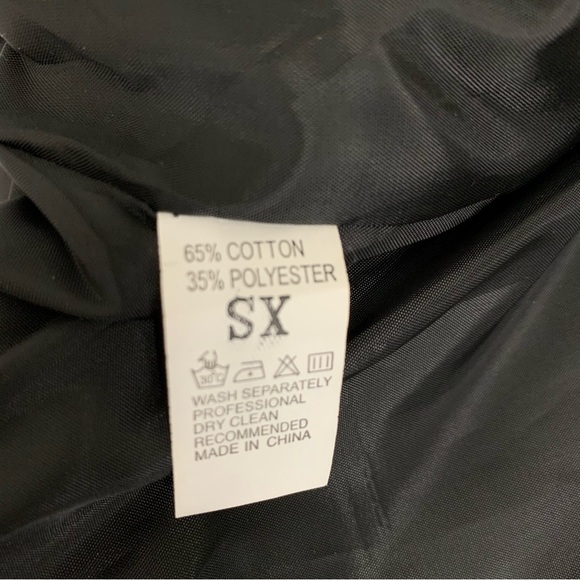 Black Cropped Puffer Vest Size XS High Collar Full Zip Front - Picture 5 of 6